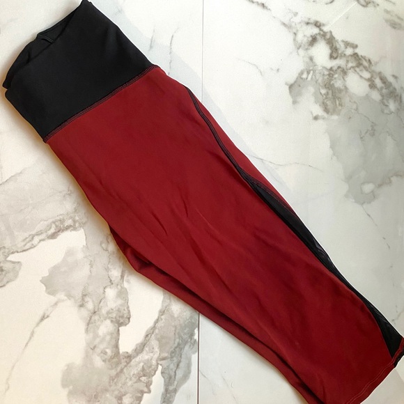 Lululemon capri pants - Picture 2 of 6